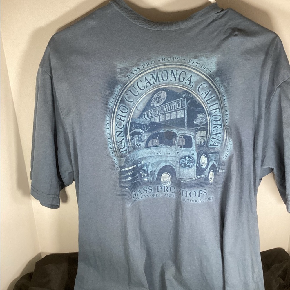 Bass Pro Shops ,Light Blue Graphic T-Shirt Size ,Extra Large